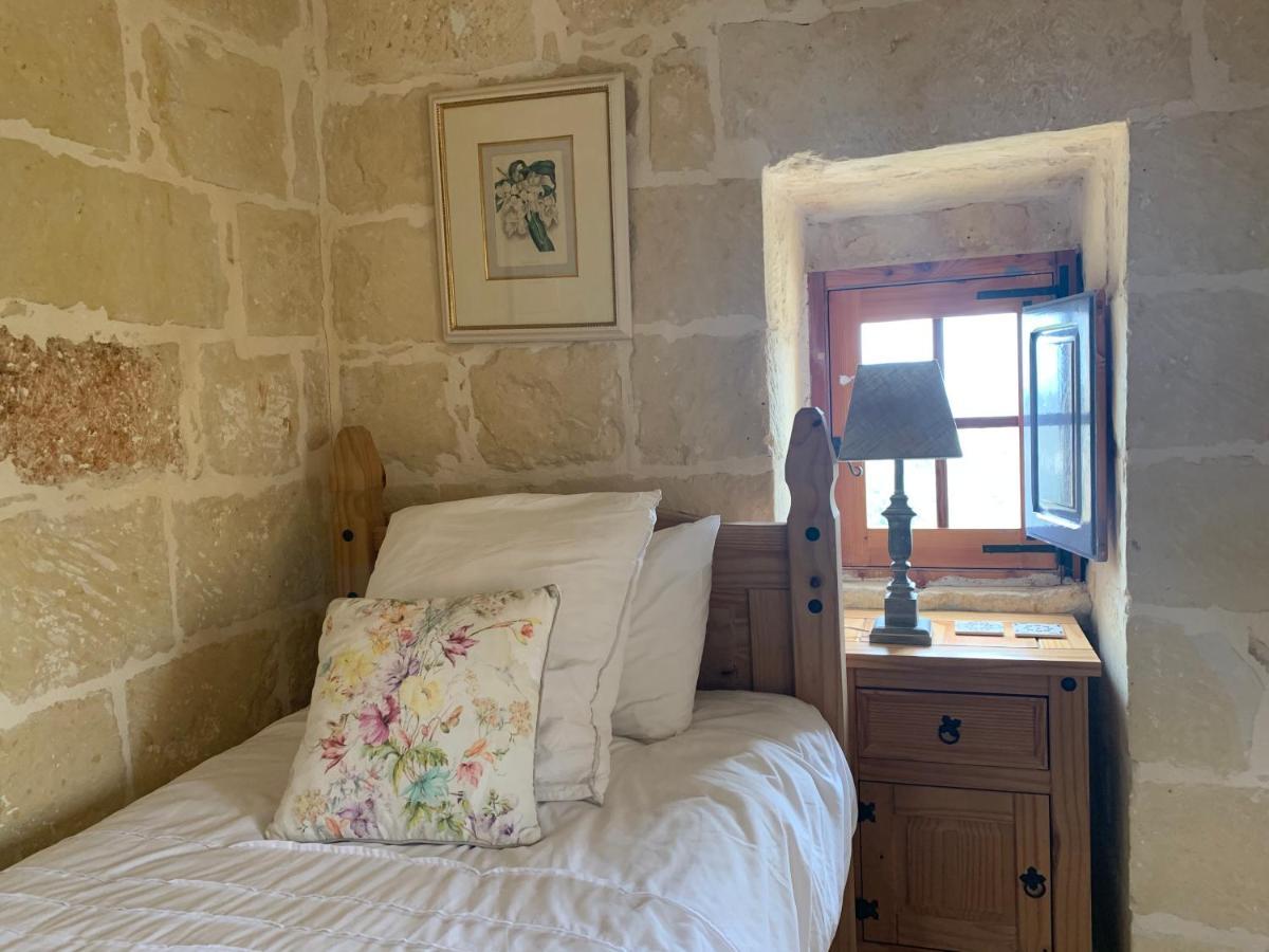L'Gharix Temple Retreat Apartamento Xagħra Exterior foto